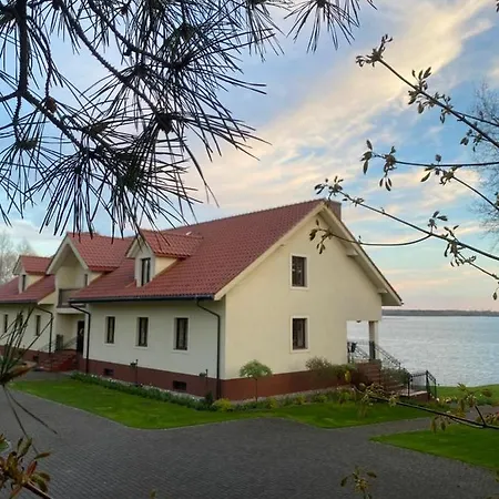 Dom Nad Jeziorem Apartahotel