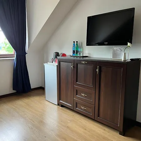 Dom Nad Jeziorem Appart hôtel *